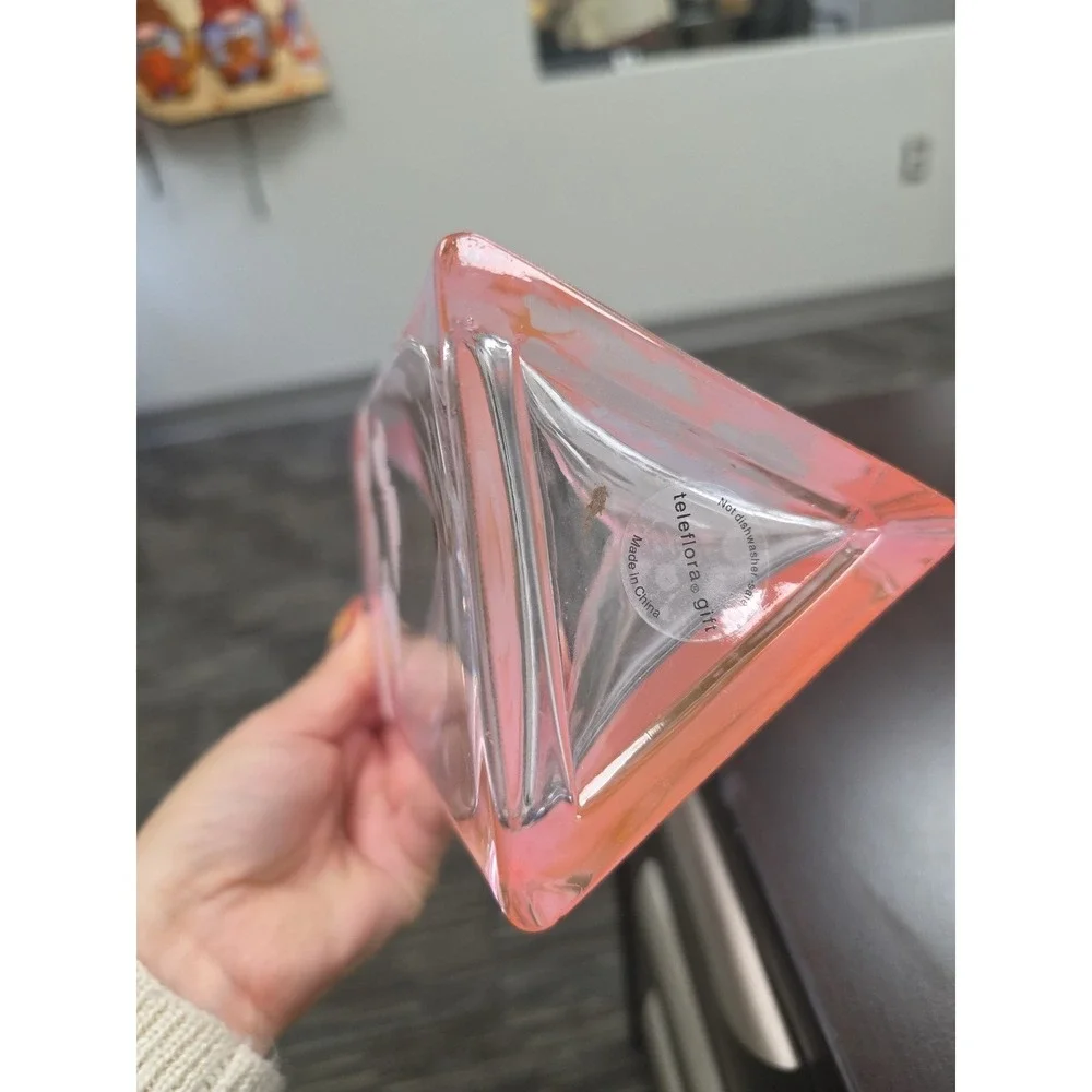 Vintage‎ Butterfly Motif Pink Depression Glass Vase Butterfly